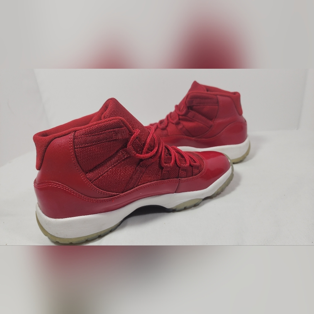 Nike Air Jordan 11 Retro Win Like '96 378038-623 Youth Size 6.0 Red - Picture 4 of 16